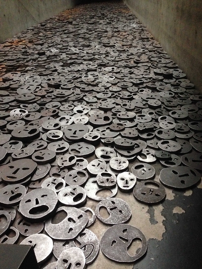 Picture of the 10,000 metal faces